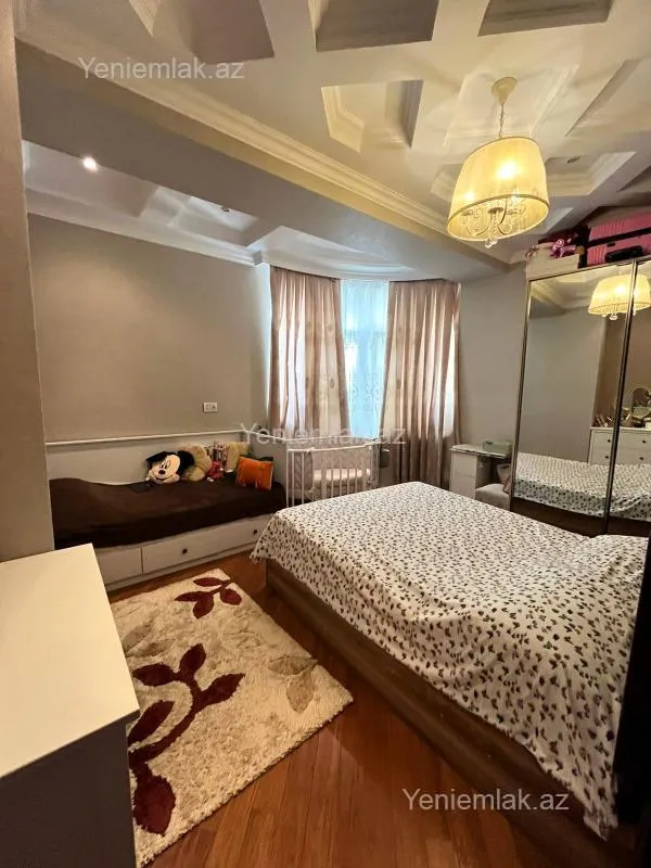 Satılır 3 otaqlı yeni tikili 108 m²
