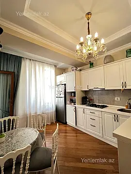 Satılır 3 otaqlı yeni tikili 108 m²