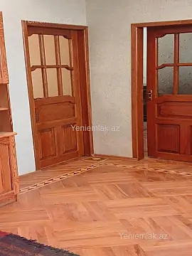 Satılır 4 otaqlı köhnə tikili 80 m²