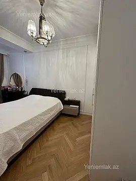 Satılır 3 otaqlı yeni tikili 110 m²