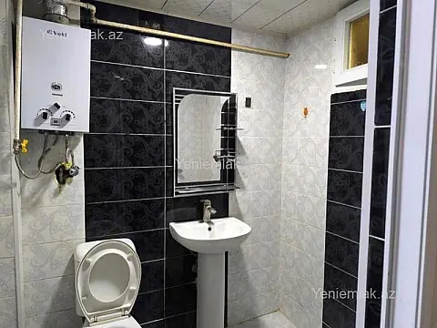 Satılır 2 otaqlı köhnə tikili 45 m²