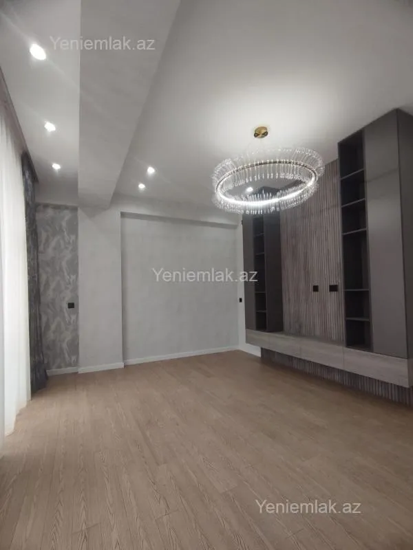 Satılır 2 otaqlı yeni tikili 65.2 m²