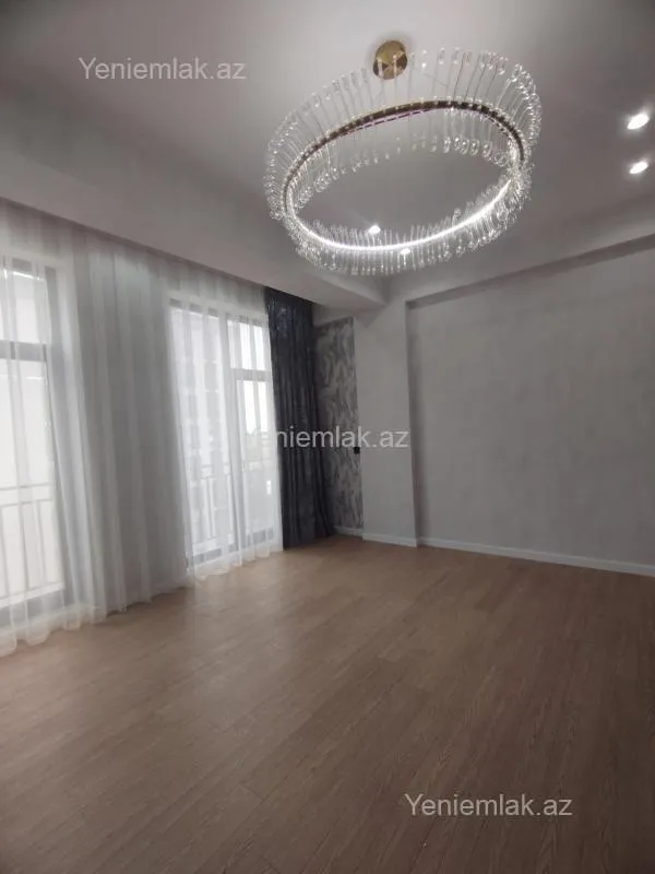Satılır 2 otaqlı yeni tikili 65.2 m²