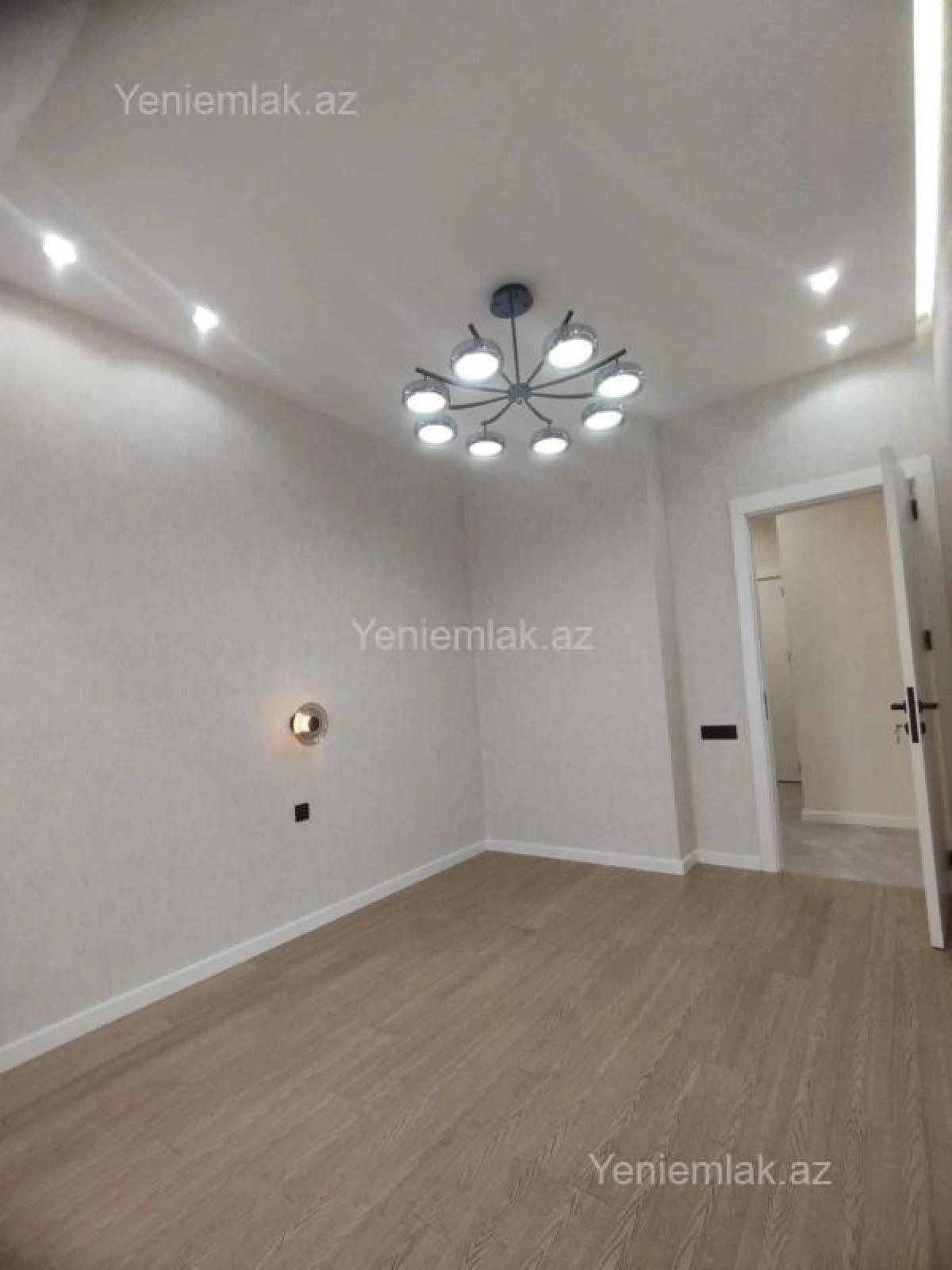 Satılır 2 otaqlı yeni tikili 65.2 m²