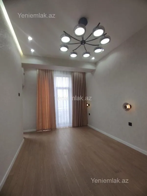 Satılır 2 otaqlı yeni tikili 65.2 m²