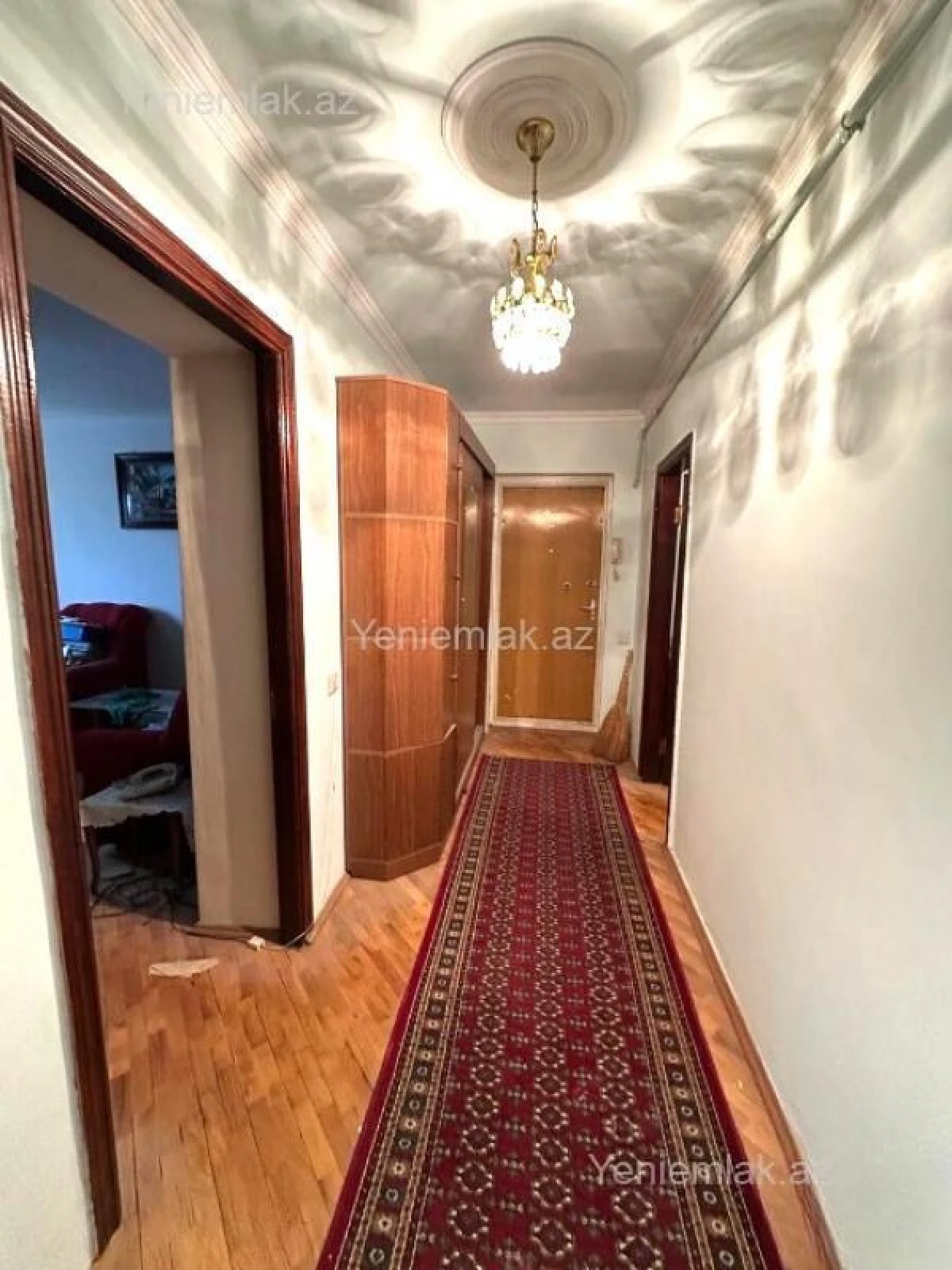 Satılır 3 otaqlı köhnə tikili 90 m²