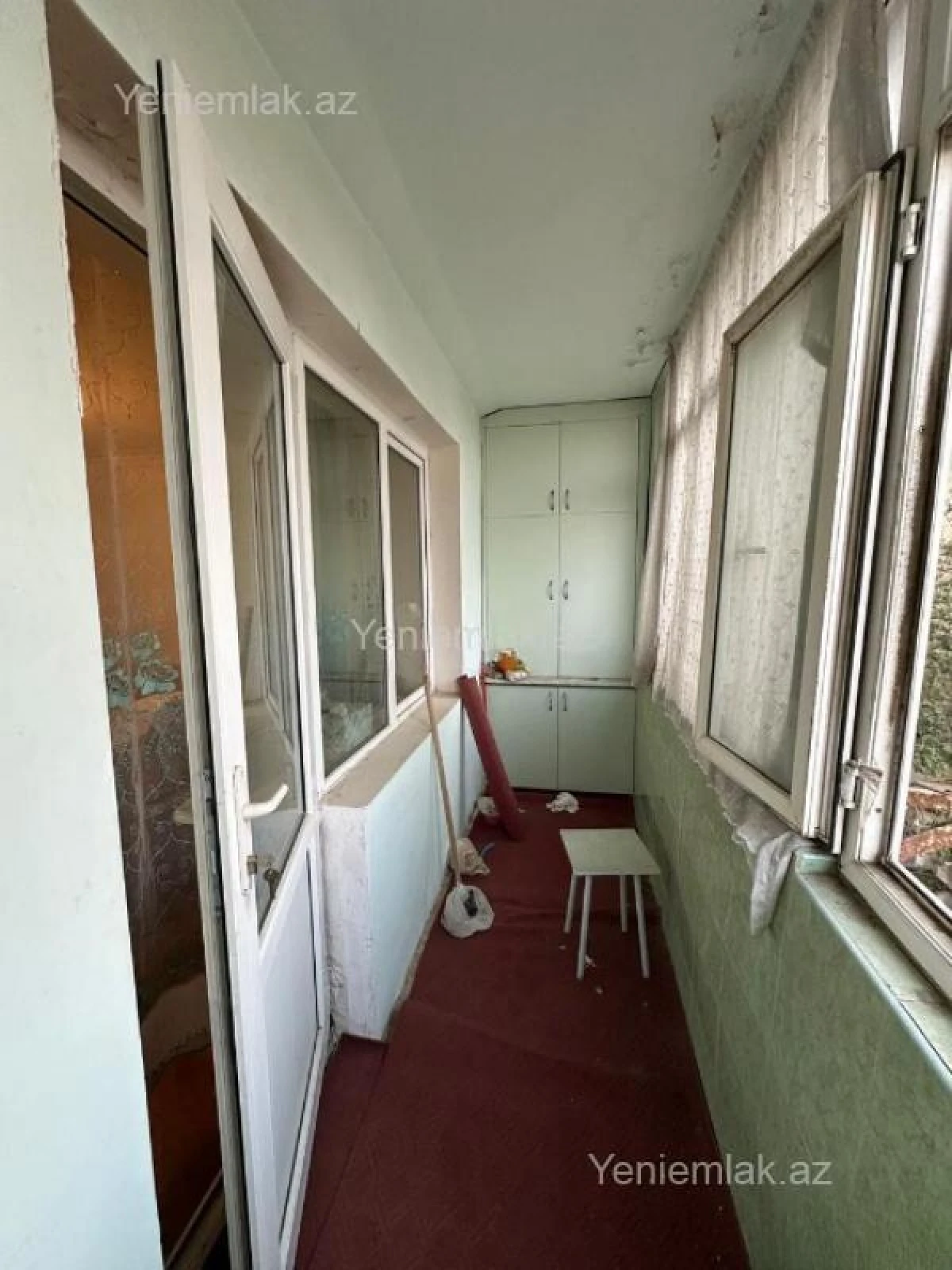 Satılır 3 otaqlı köhnə tikili 90 m²