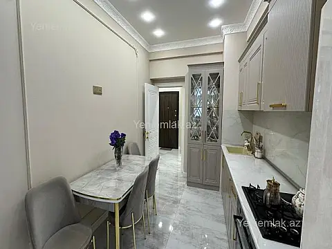 Satılır 2 otaqlı yeni tikili 82 m²