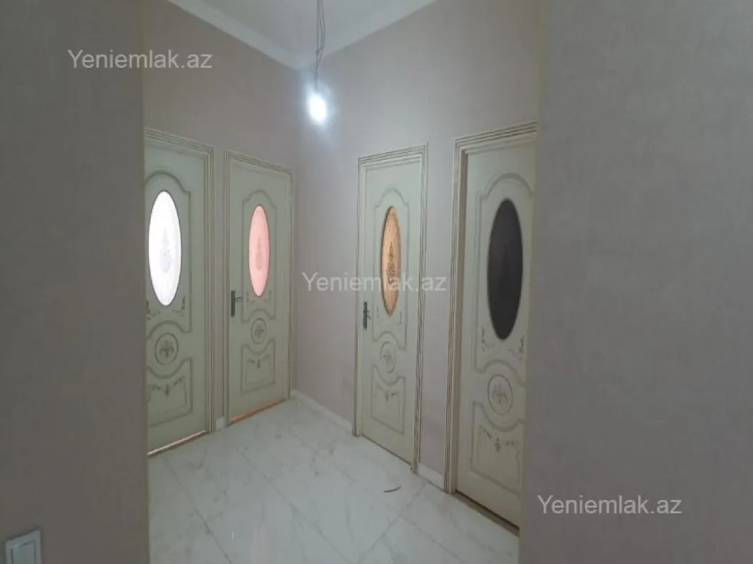 Satılır 3 otaqlı yeni tikili 95 m²