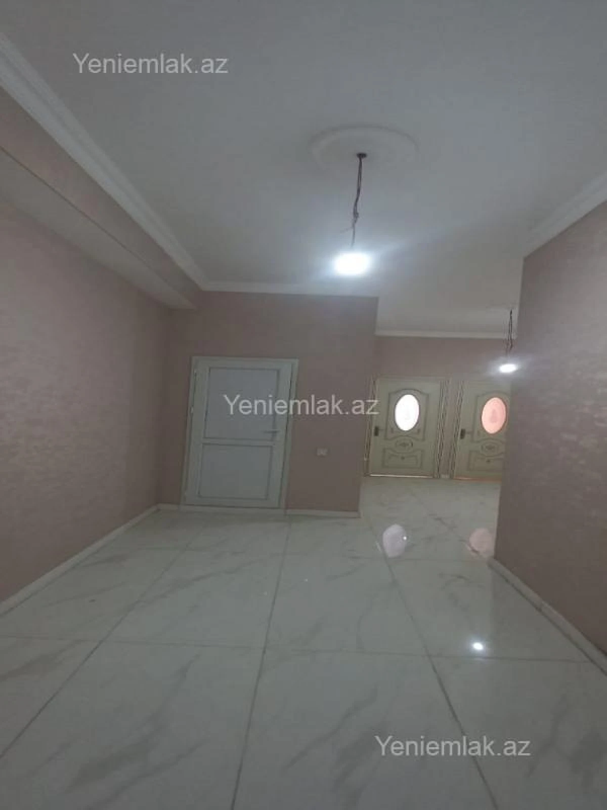 Satılır 3 otaqlı yeni tikili 95 m²