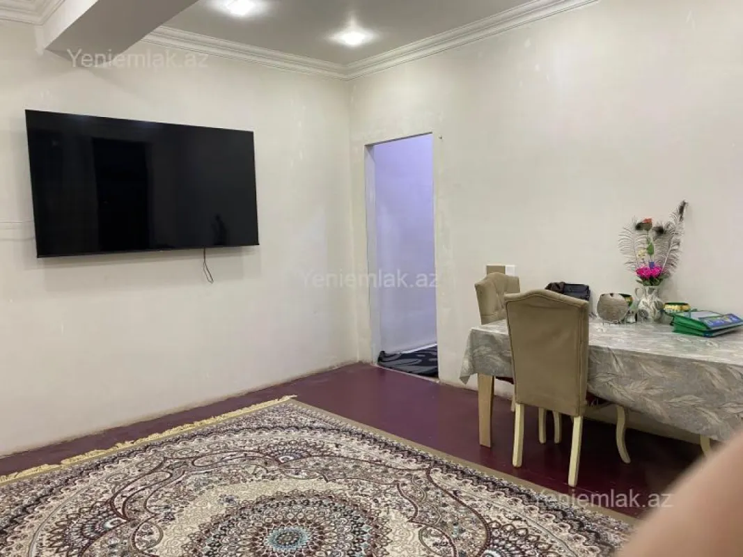 Satılır 3 otaqlı yeni tikili 80 m²