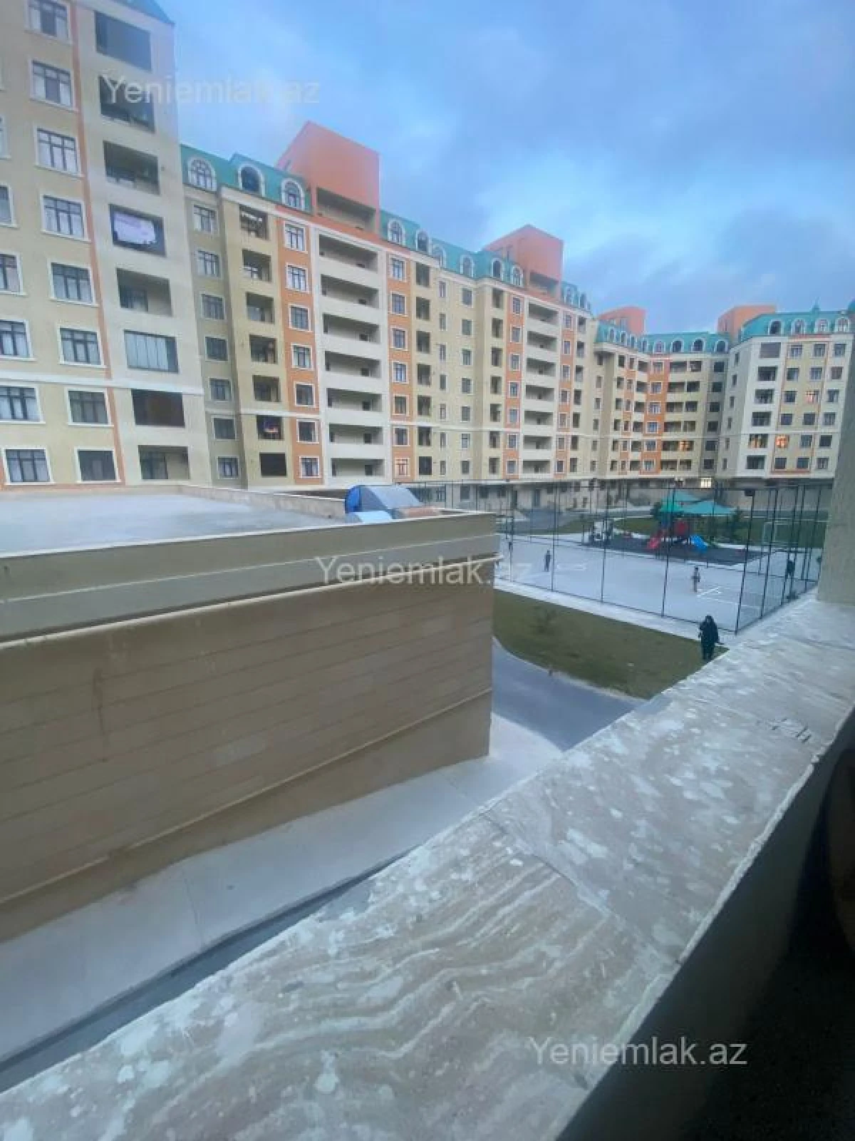 Satılır 3 otaqlı yeni tikili 80 m²