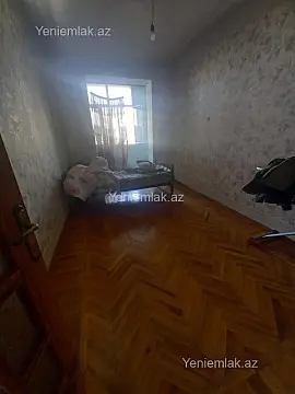 Satılır 3 otaqlı köhnə tikili 90 m²