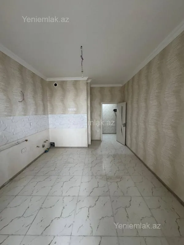 Satılır 3 otaqlı yeni tikili 65 m²