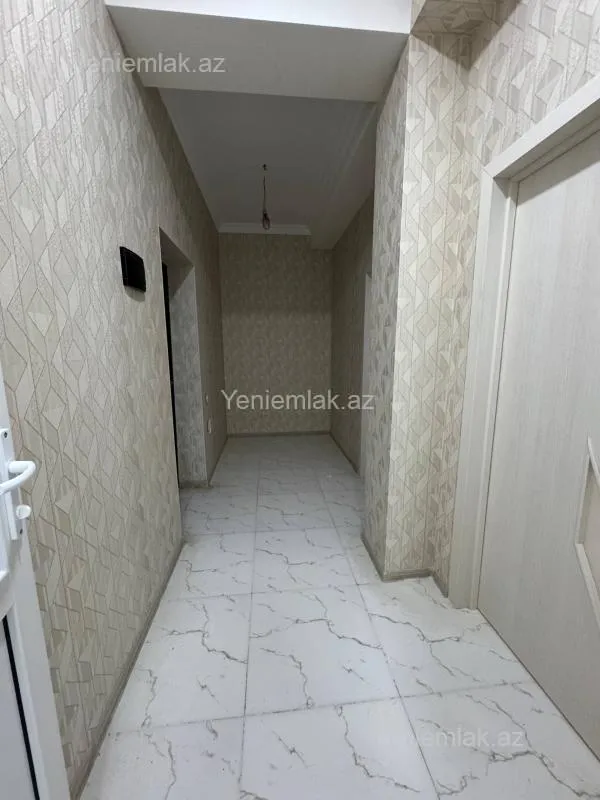 Satılır 3 otaqlı yeni tikili 65 m²