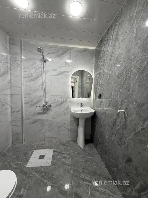 Satılır 2 otaqlı yeni tikili 58 m²