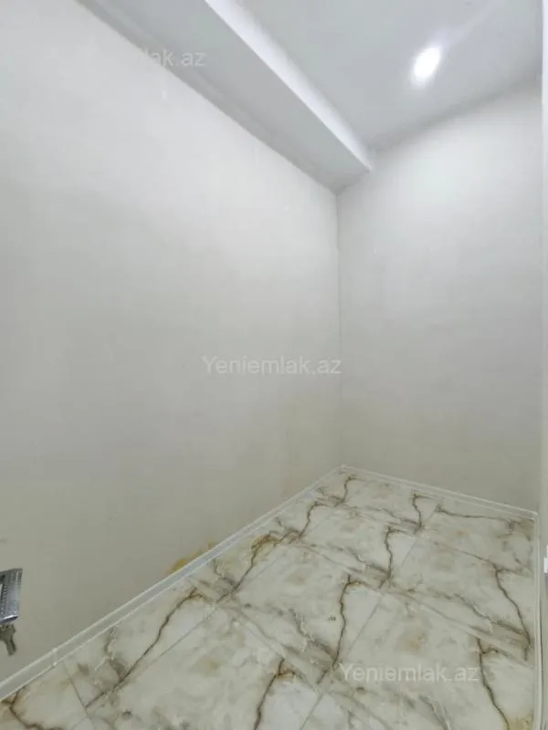 Satılır 4 otaqlı yeni tikili 148 m²