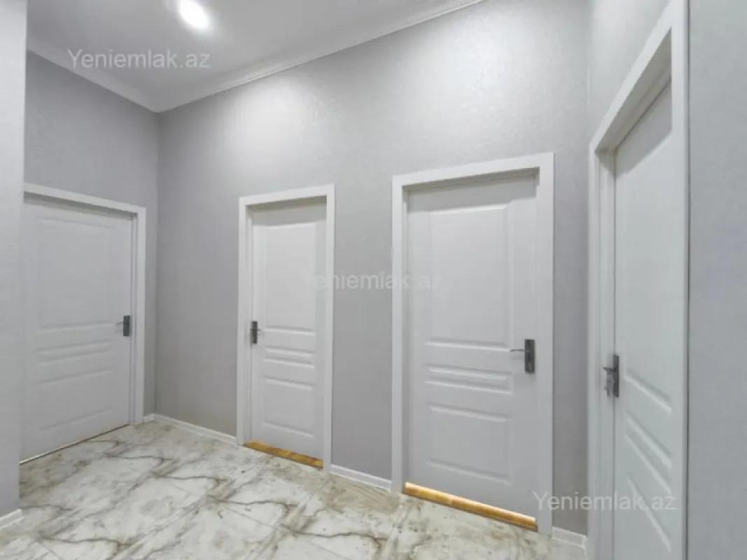 Satılır 4 otaqlı yeni tikili 148 m²