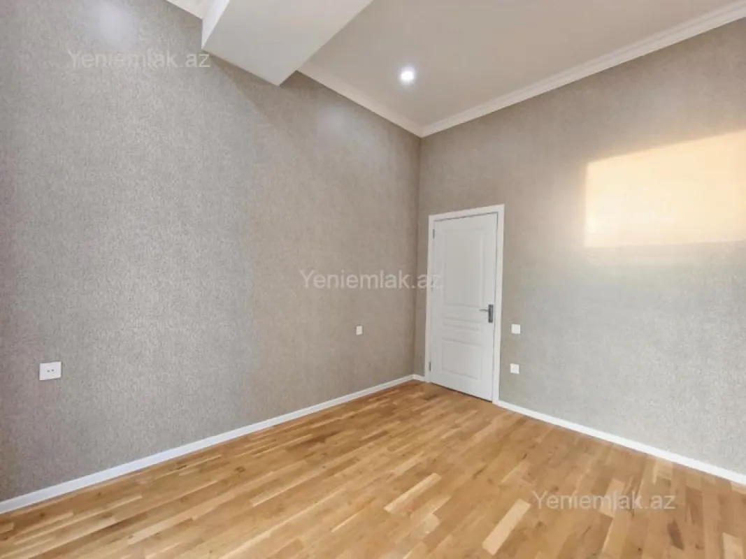Satılır 4 otaqlı yeni tikili 148 m²