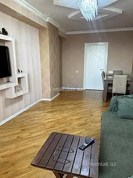 Satılır 3 otaqlı yeni tikili 127 m²