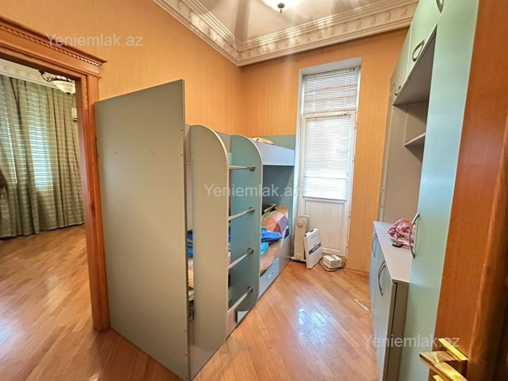 Satılır 4 otaqlı yeni tikili 120 m²