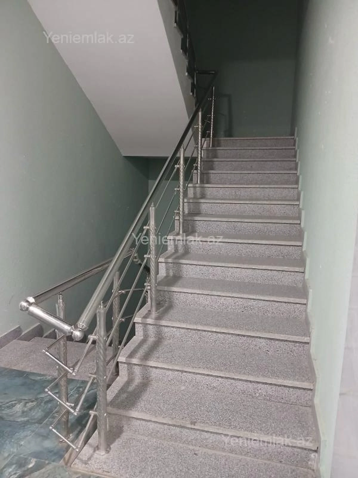 Satılır 3 otaqlı yeni tikili 71 m²