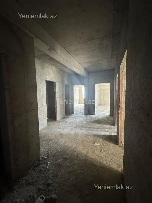 Satılır 3 otaqlı yeni tikili 118.7 m²