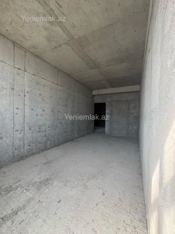 Satılır 3 otaqlı yeni tikili 118.7 m²