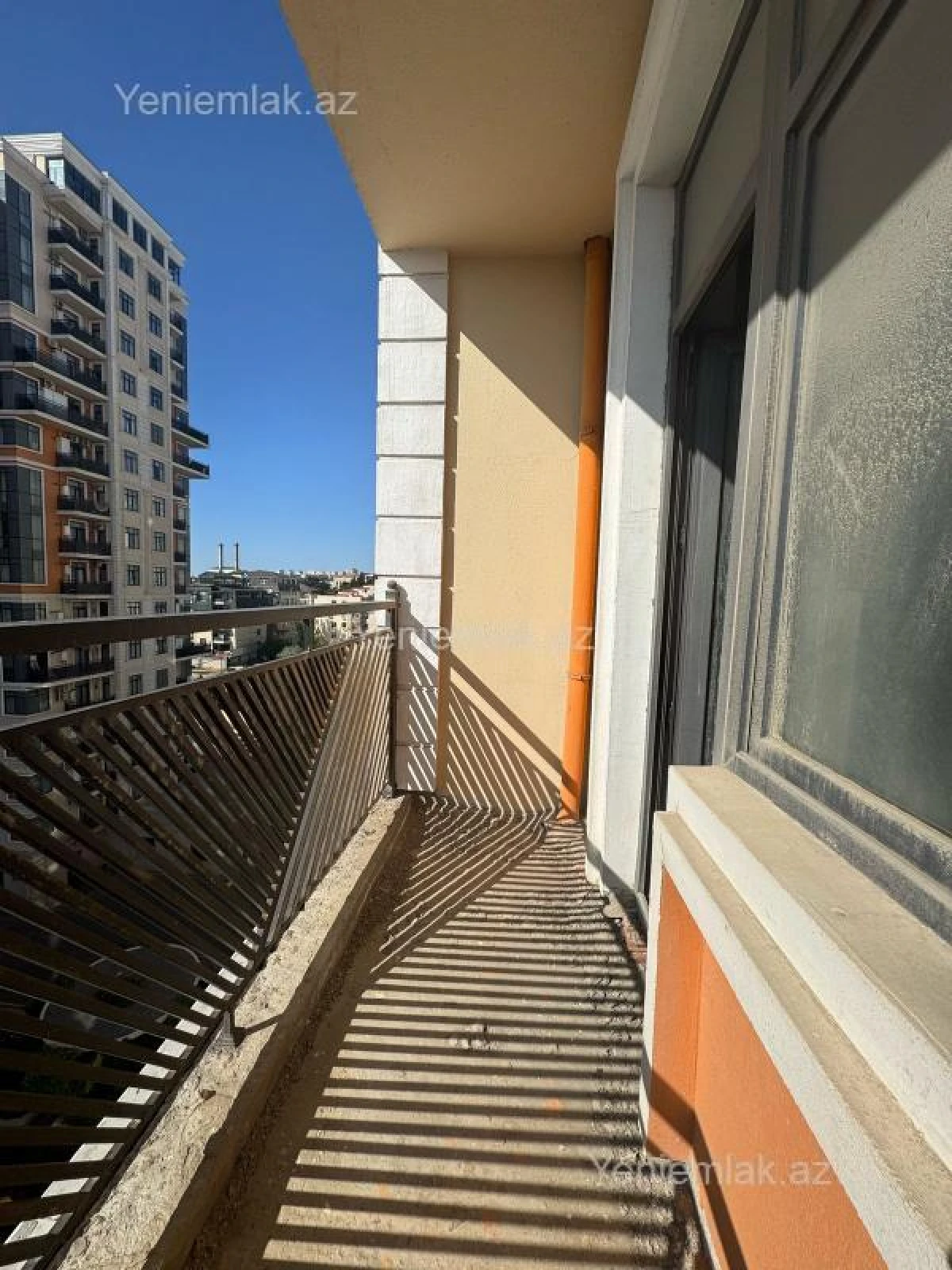 Satılır 3 otaqlı yeni tikili 118.7 m²