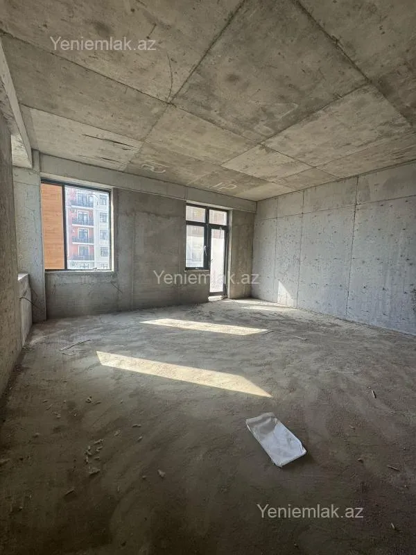 Satılır 3 otaqlı yeni tikili 118.7 m²