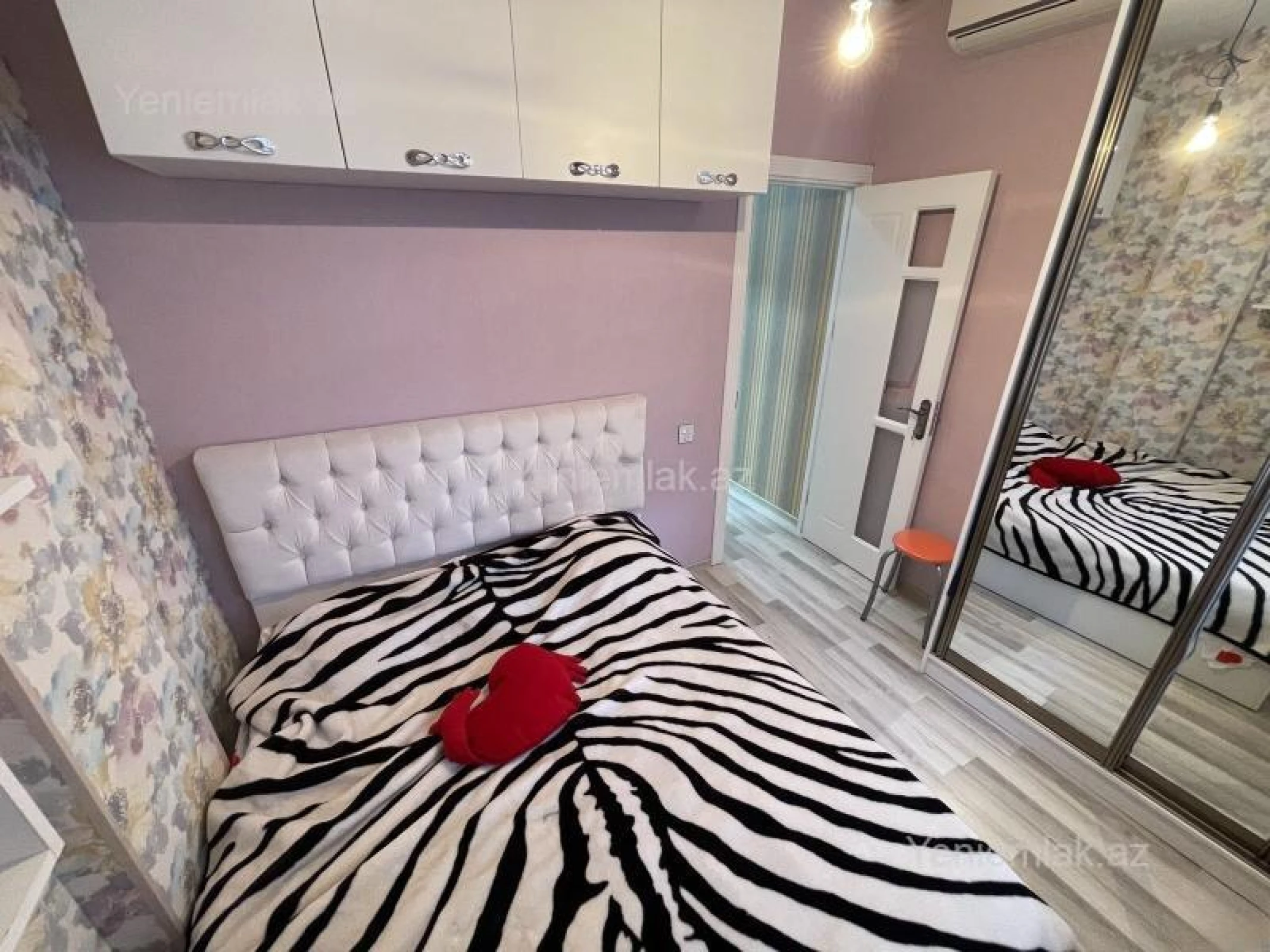 Satılır 2 otaqlı yeni tikili 55 m²