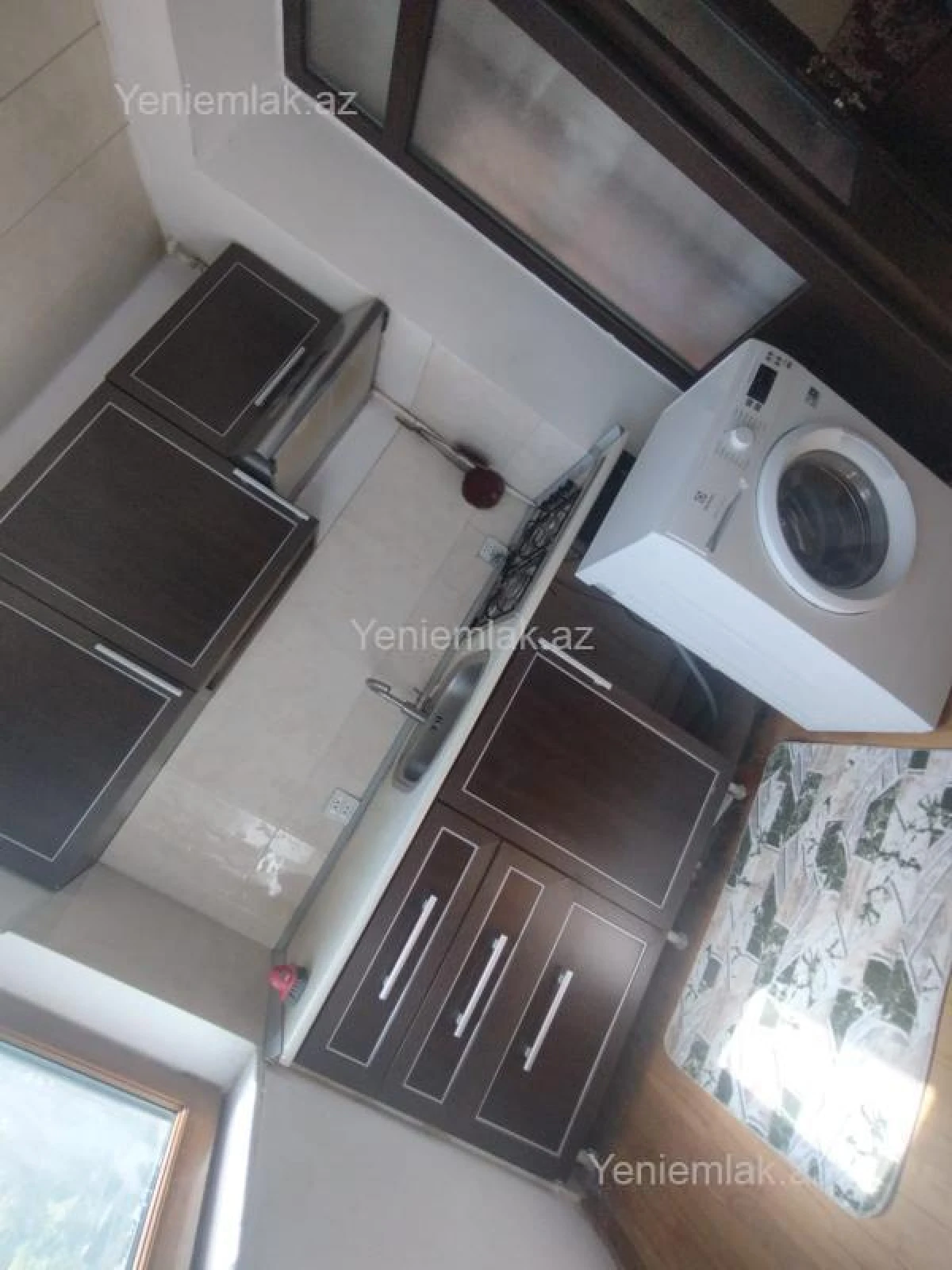 Satılır 2 otaqlı köhnə tikili 60 m²