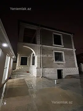 Satılır 5 otaqlı həyət evi 220 m²