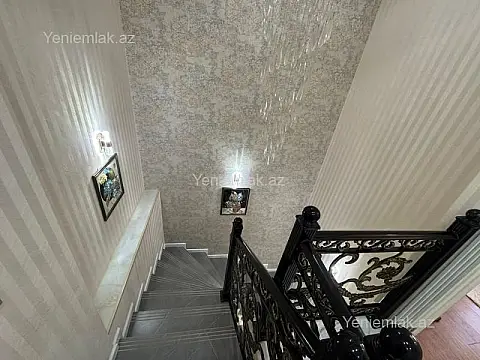 Satılır 5 otaqlı yeni tikili 147 m²