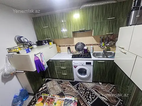 Satılır 1 otaqlı köhnə tikili 60 m²