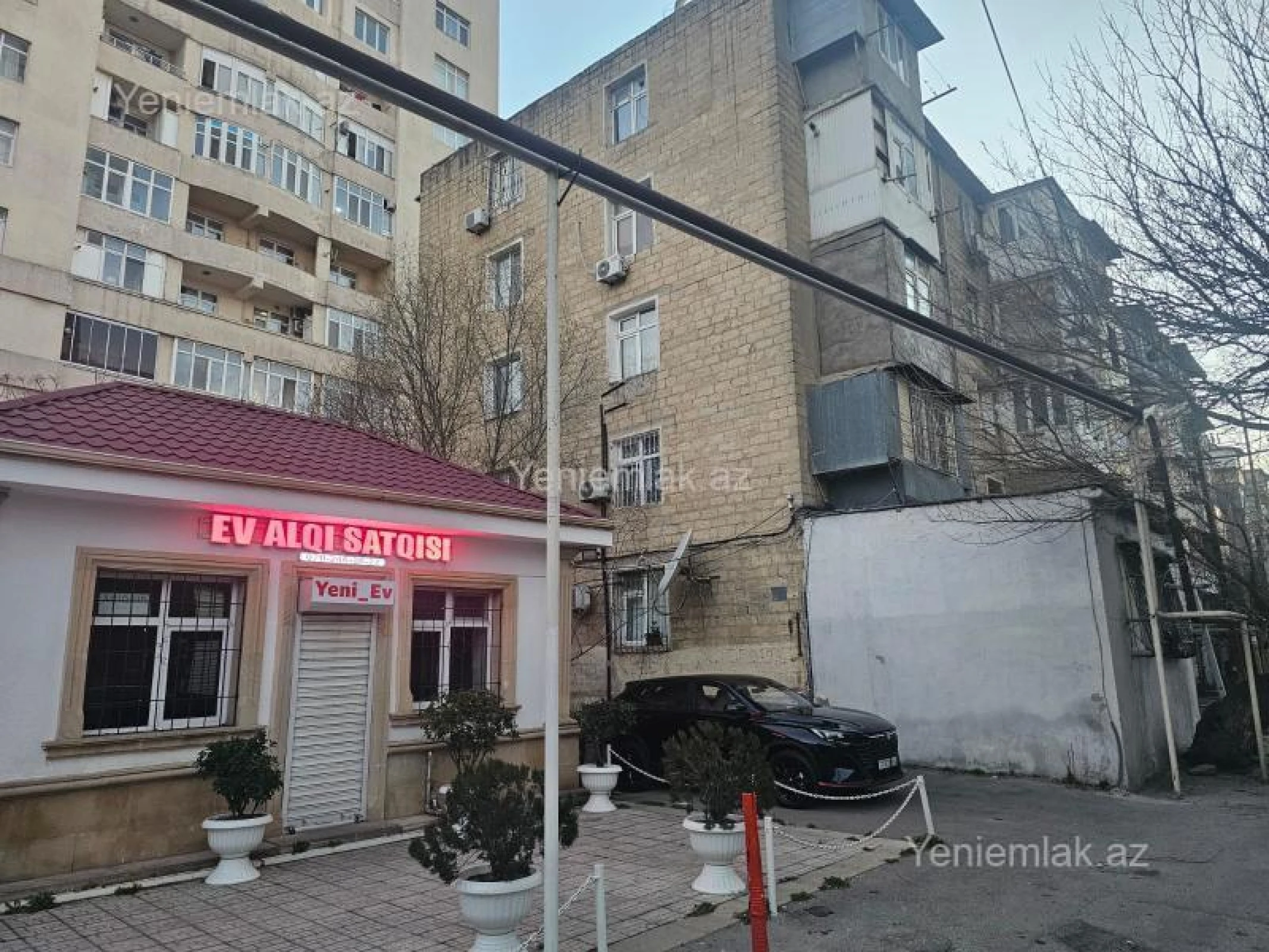 Satılır 1 otaqlı köhnə tikili 60 m²