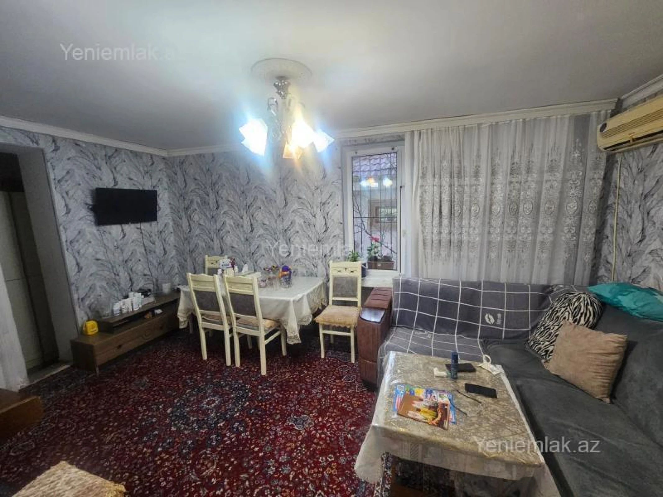 Satılır 1 otaqlı köhnə tikili 60 m²