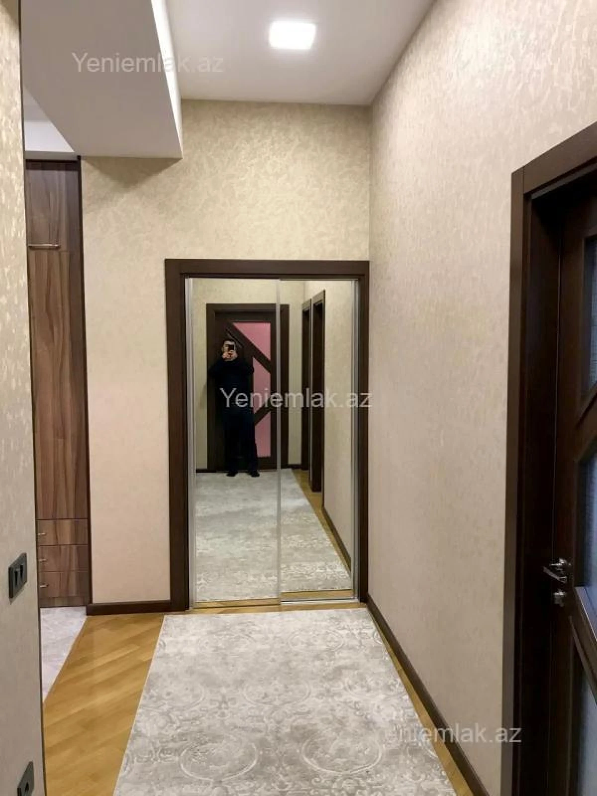 Satılır 3 otaqlı yeni tikili 120 m²