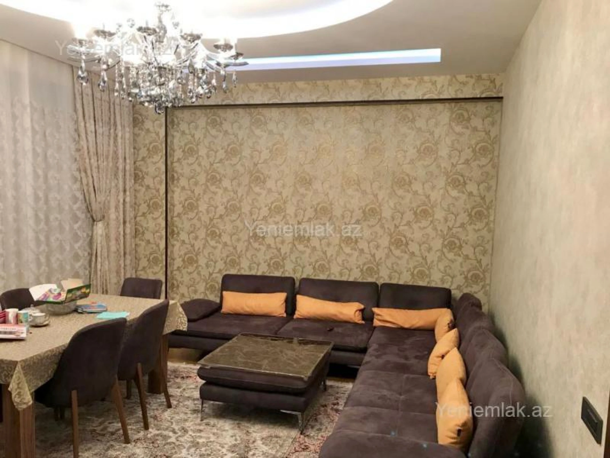 Satılır 3 otaqlı yeni tikili 120 m²