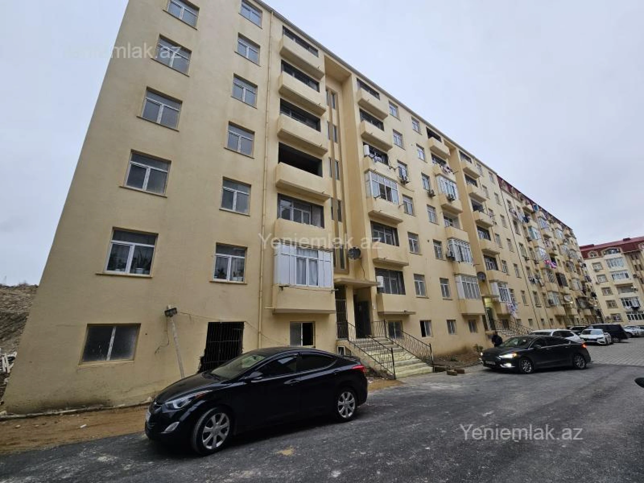 Satılır 2 otaqlı yeni tikili 55 m²