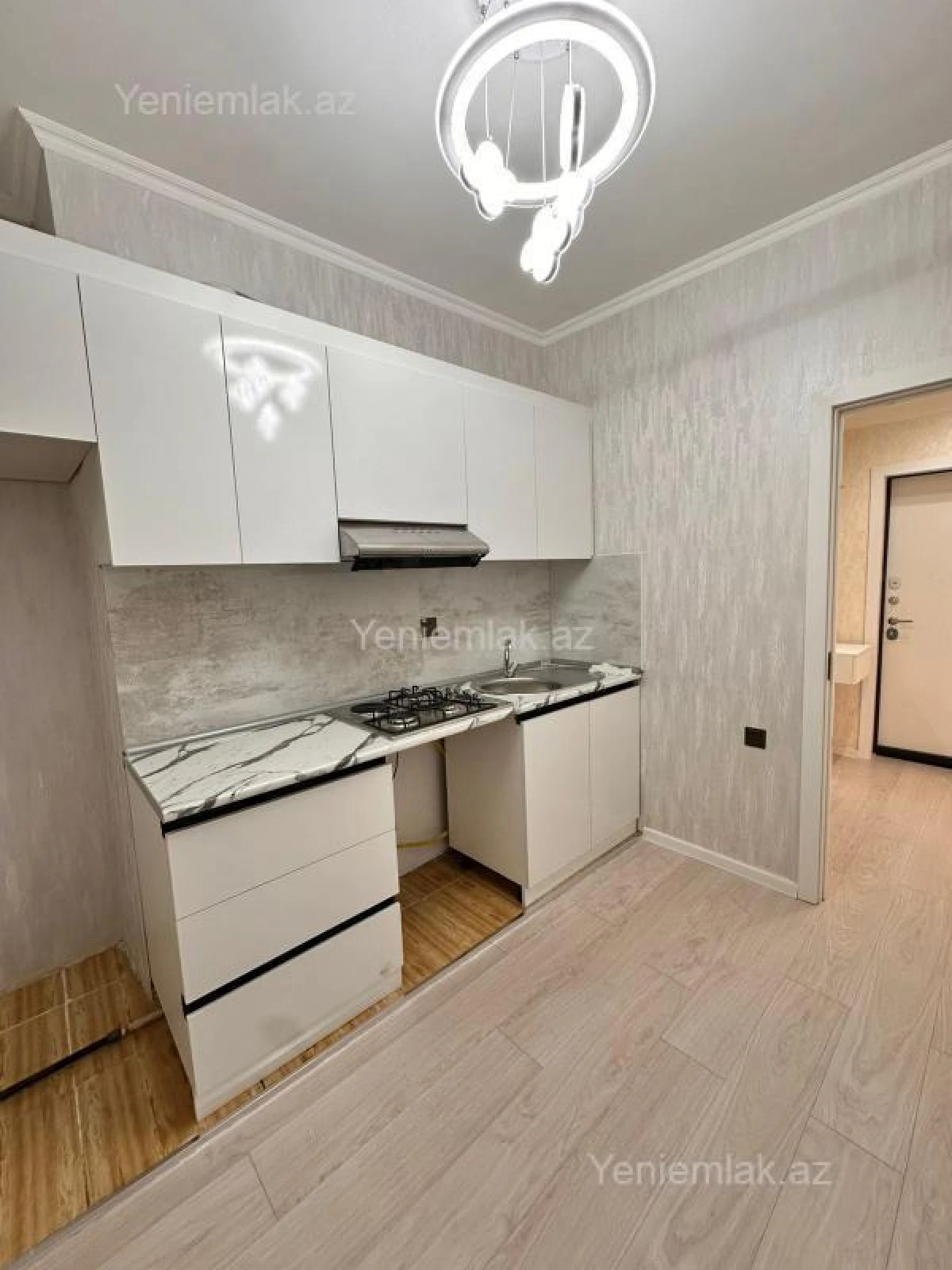 Satılır 2 otaqlı yeni tikili 52 m²
