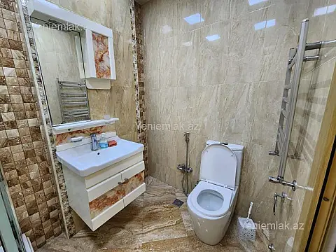 Satılır 3 otaqlı yeni tikili 90 m²