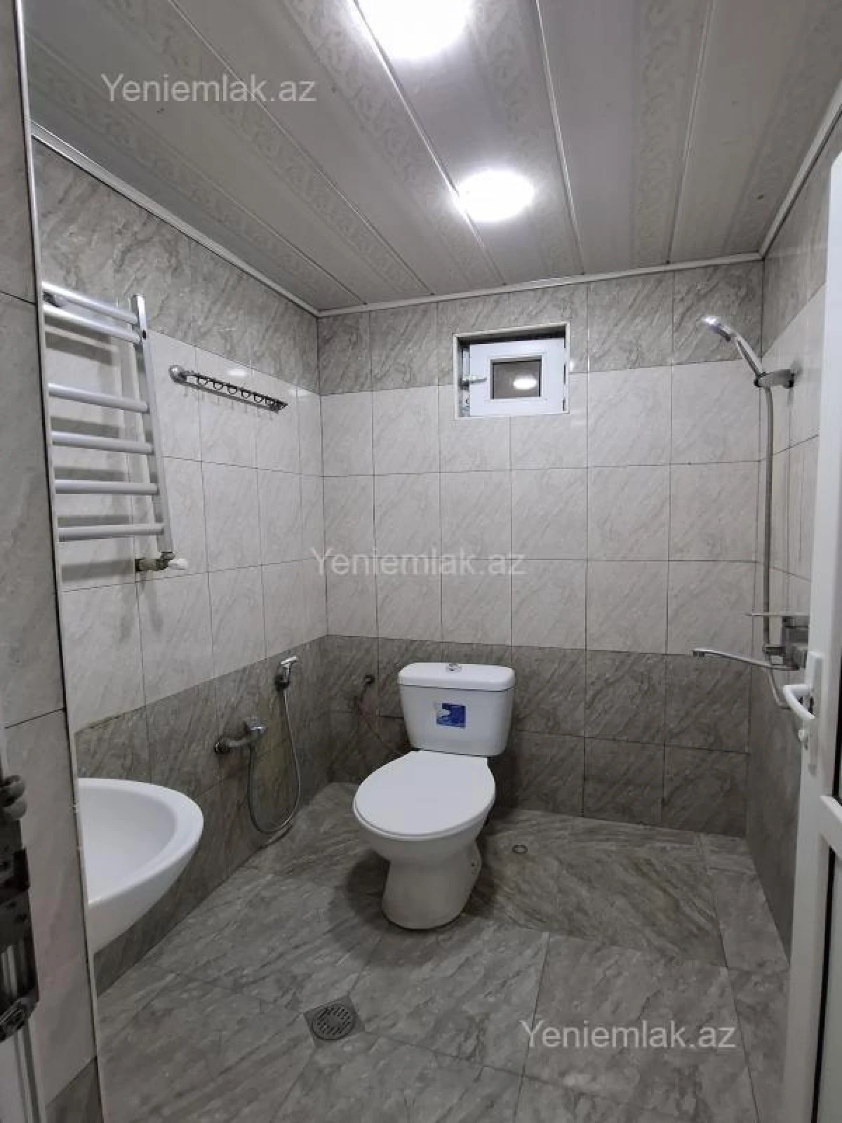 Satılır 3 otaqlı həyət evi 80 m²
