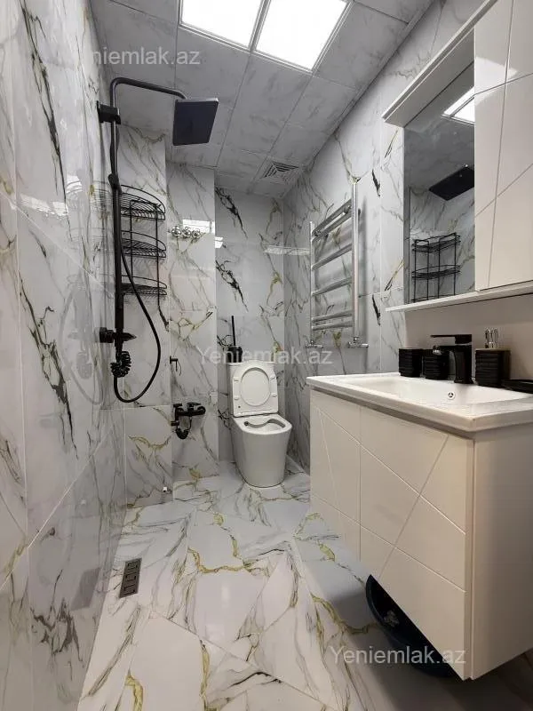 Satılır 2 otaqlı köhnə tikili 45 m²