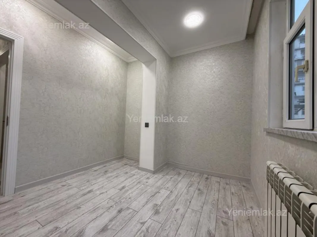 Satılır 2 otaqlı köhnə tikili 45 m²