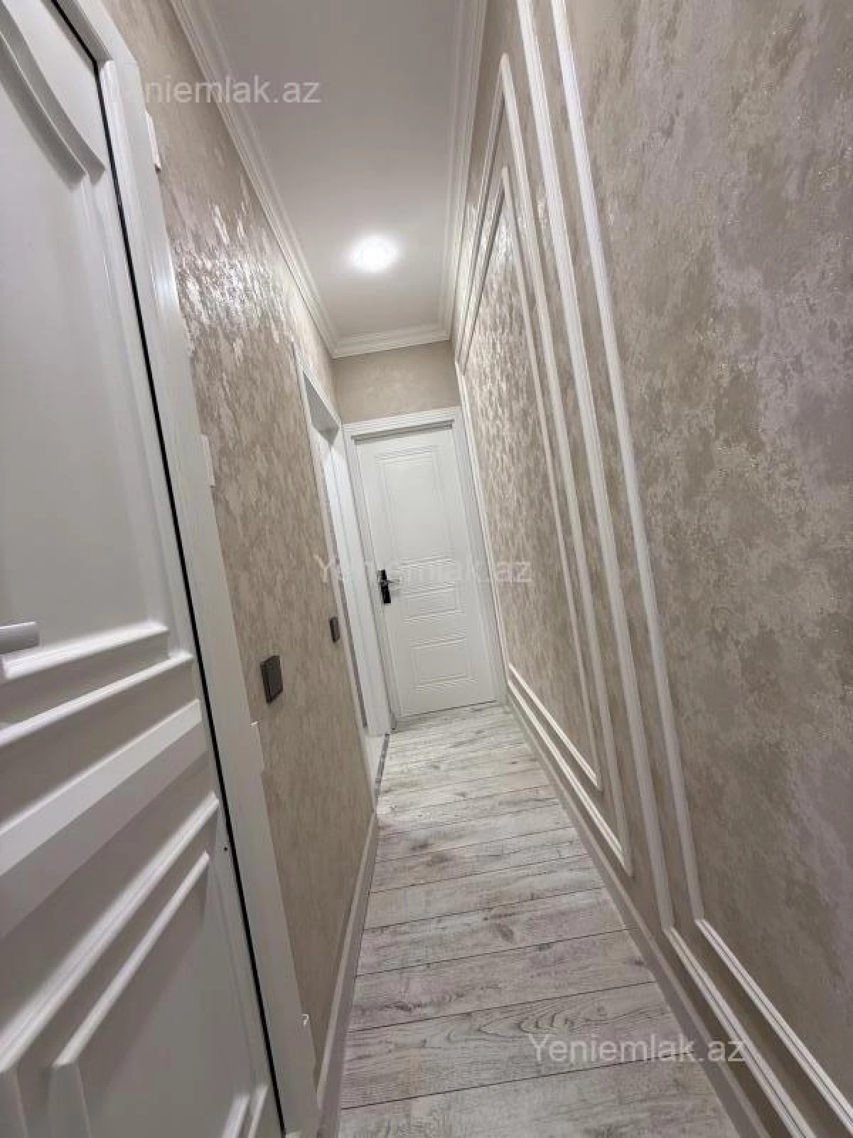 Satılır 2 otaqlı köhnə tikili 45 m²