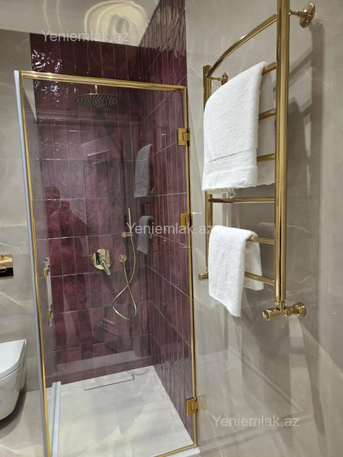 Satılır 4 otaqlı yeni tikili 140 m²