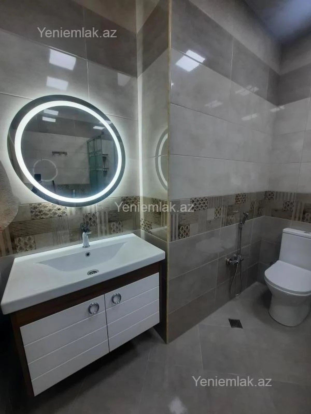 Satılır 2 otaqlı yeni tikili 101 m²