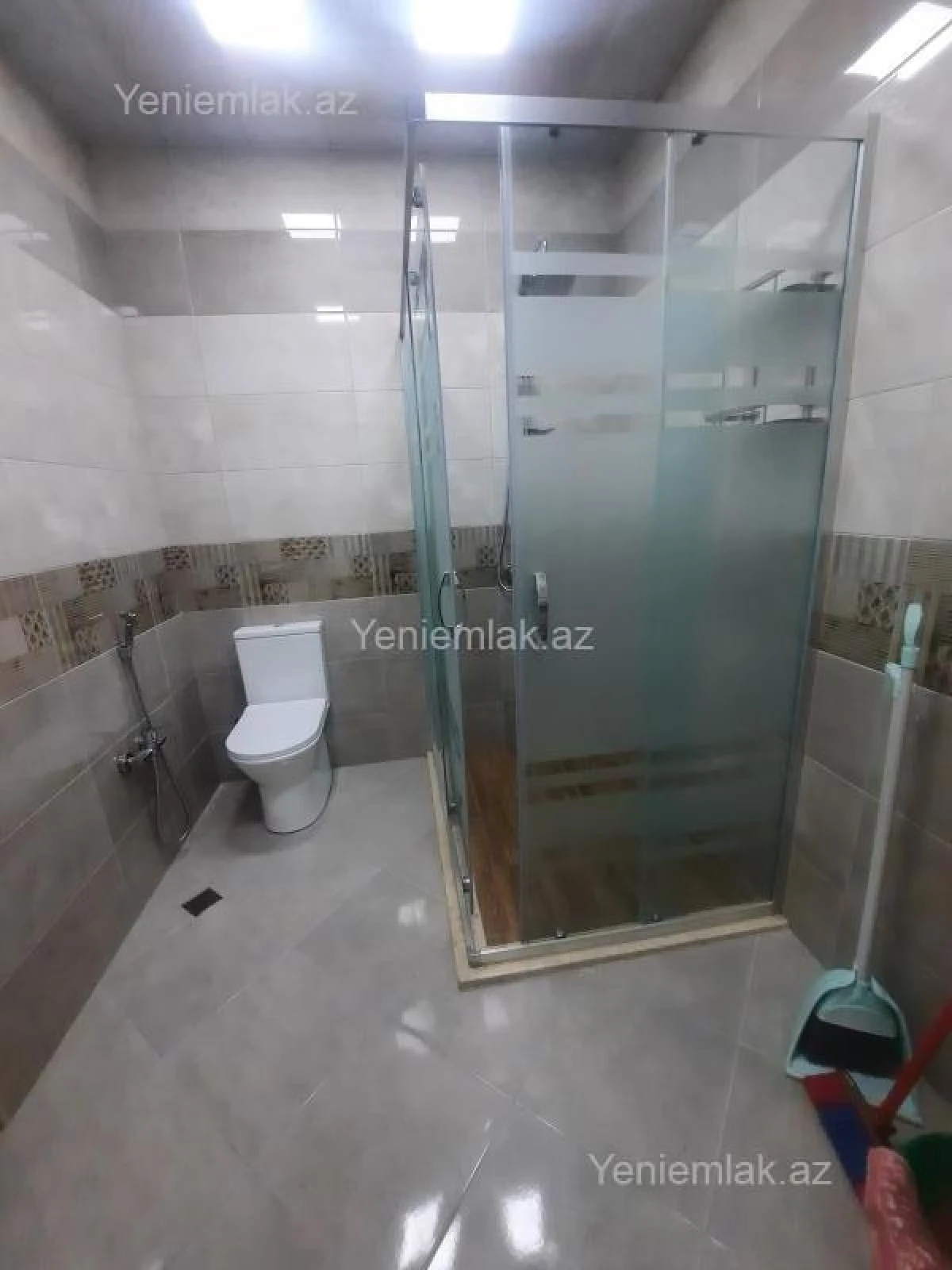 Satılır 2 otaqlı yeni tikili 101 m²