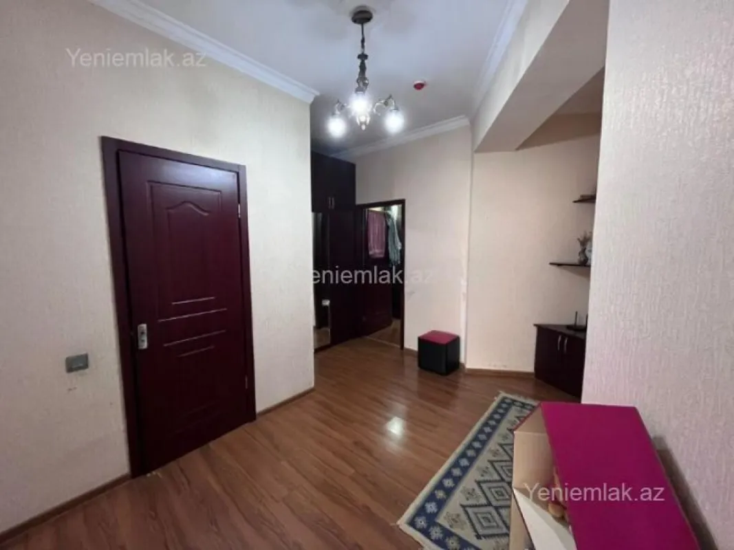 Satılır 2 otaqlı yeni tikili 78 m²